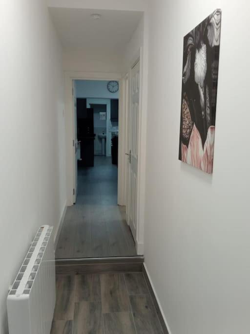 Roovi'S Nest Villa Nottingham Ngoại thất bức ảnh