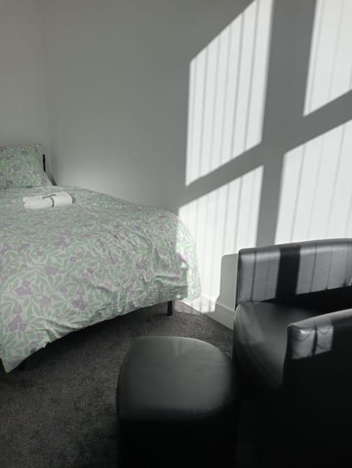 Roovi'S Nest Villa Nottingham Ngoại thất bức ảnh